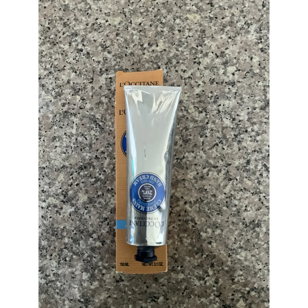 L'OCCITANE Dry Skin Hand Cream with 20% Shea Butter 150ml